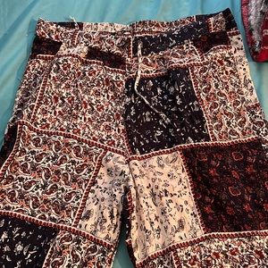 Women’s size 14 wide leg pant